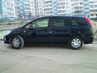 2004 Nissan Presage Photos