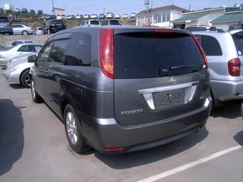2004 Nissan Presage Photos