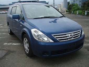 2005 Nissan Presage Photos