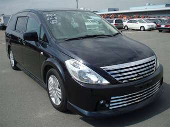2005 Nissan Presage Pics