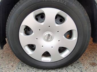 2005 Nissan Presage Photos