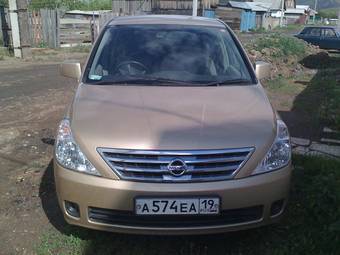 2005 Nissan Presage Pictures