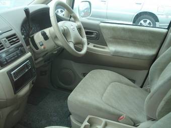 2005 Nissan Presage Pictures