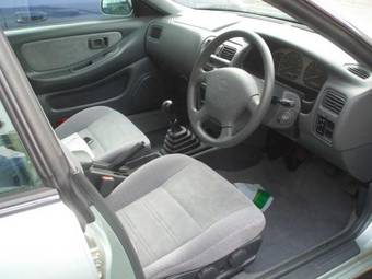 1999 Nissan Presea Pics
