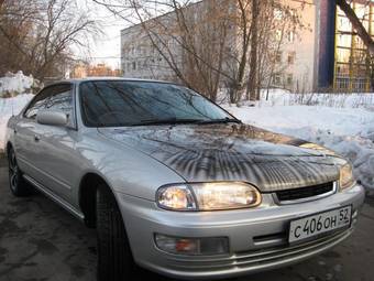 1999 Nissan Presea Photos