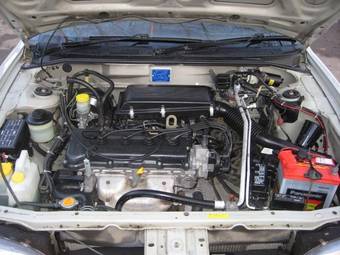 1999 Nissan Presea Pics