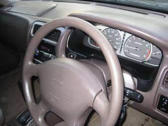 1999 Nissan Presea Pictures