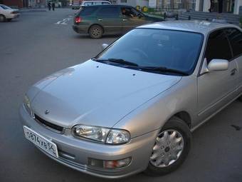 1999 Nissan Presea Photos