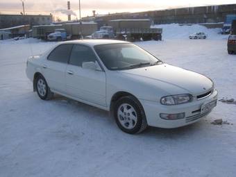 2000 Nissan Presea Photos