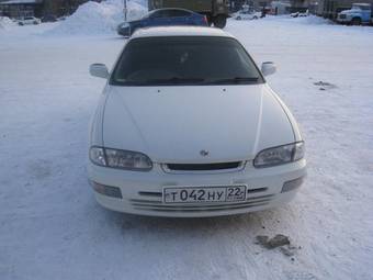 2000 Nissan Presea Photos