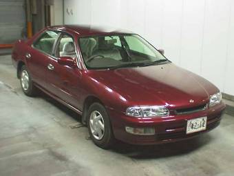 2000 Nissan Presea Pictures