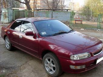 2000 Nissan Presea Pics