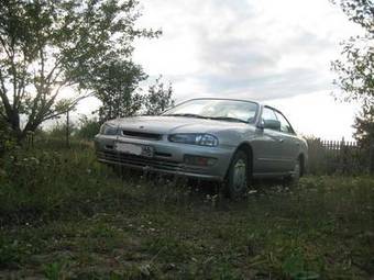 2000 Nissan Presea Photos