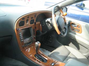 1999 Nissan President Pictures