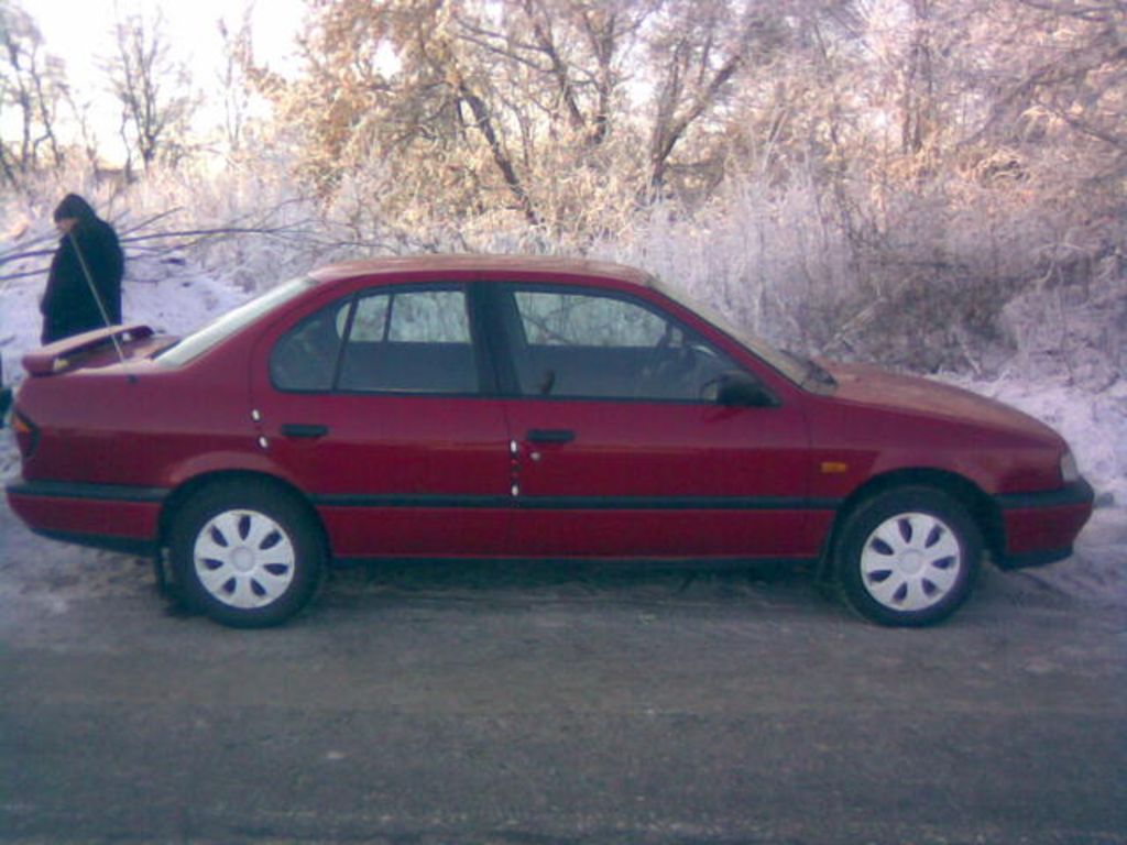 1990 Nissan Primera