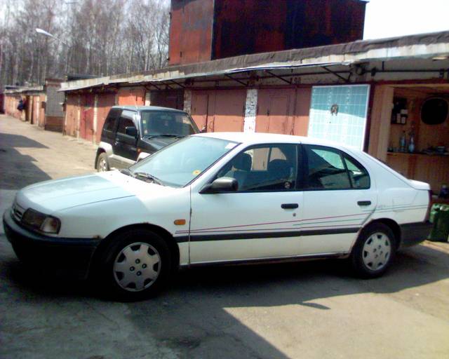 1991 Nissan Primera