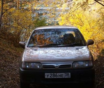 1992 Nissan Primera