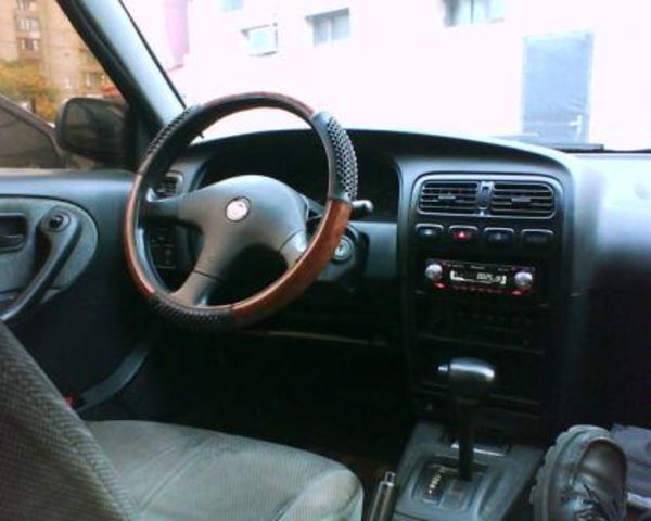 1992 Nissan Primera