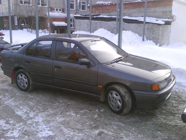 1994 Nissan Primera