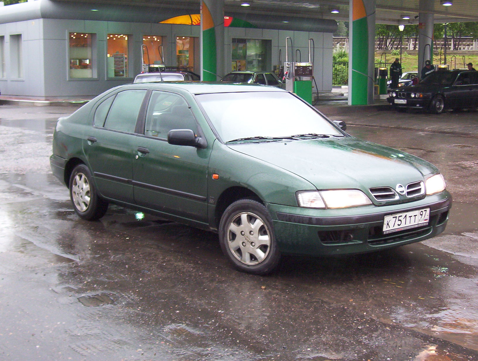 1996 Nissan Primera specs