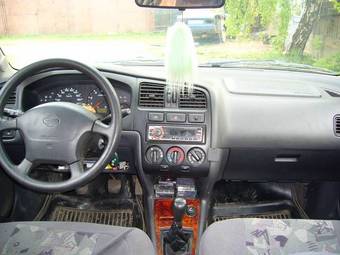 Nissan Primera