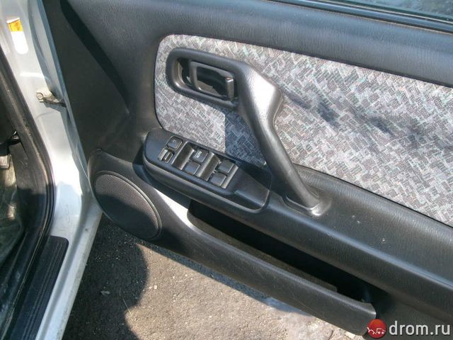 1996 Nissan Primera