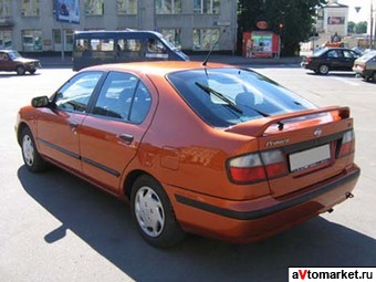 1996 Nissan Primera Pictures