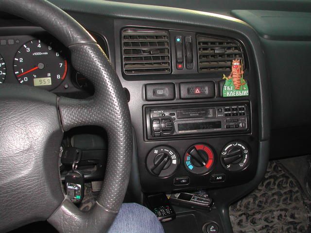 1997 Nissan Primera