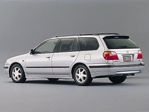 1997 Nissan Primera Pictures
