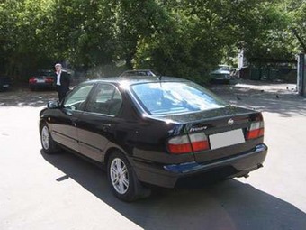 1997 Nissan Primera Photos