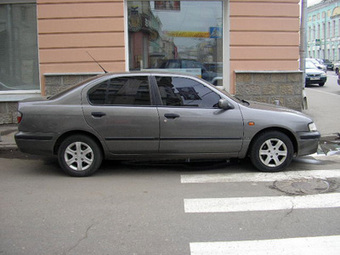 1998 Nissan Primera Photos