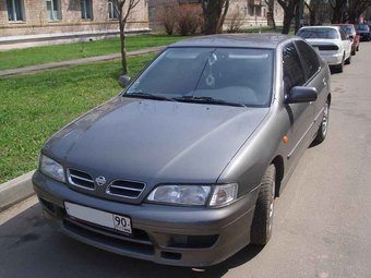 1998 Nissan Primera Photos