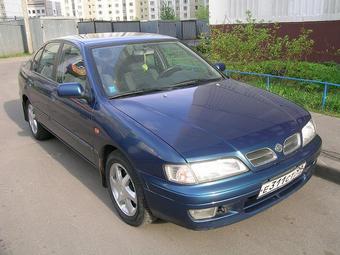 1998 Nissan Primera Images
