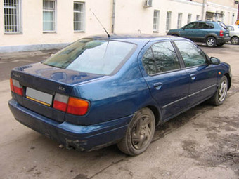 1998 Nissan Primera Pictures