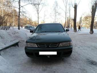 1998 Nissan Primera Photos