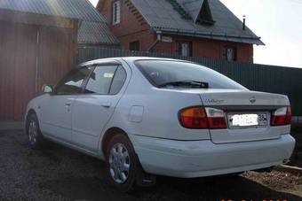 1999 Nissan Primera Photos
