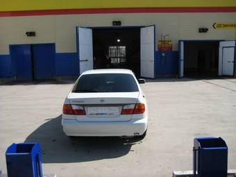 1999 Nissan Primera Images