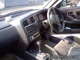 1999 Nissan Primera Pictures