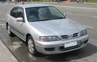 1999 Nissan Primera Pictures