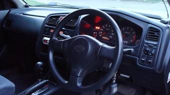 1999 Nissan Primera Wallpapers