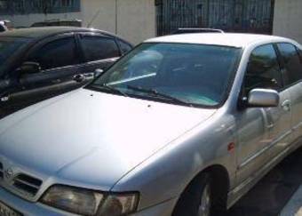 1999 Nissan Primera Images