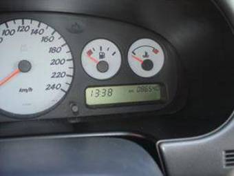 1999 Nissan Primera Photos