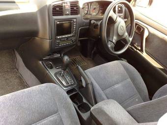 1999 Nissan Primera Photos