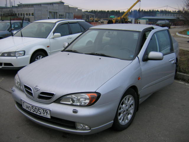 2000 Nissan Primera