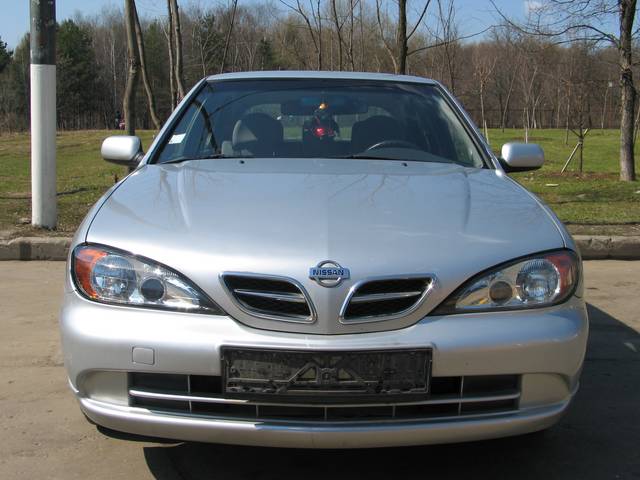 2000 Nissan Primera