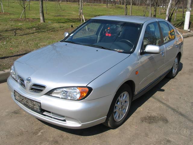 2000 Nissan Primera