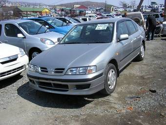 2000 Nissan Primera
