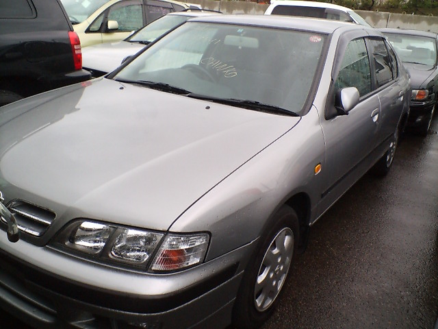 2000 Nissan Primera