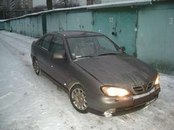 2000 Nissan Primera