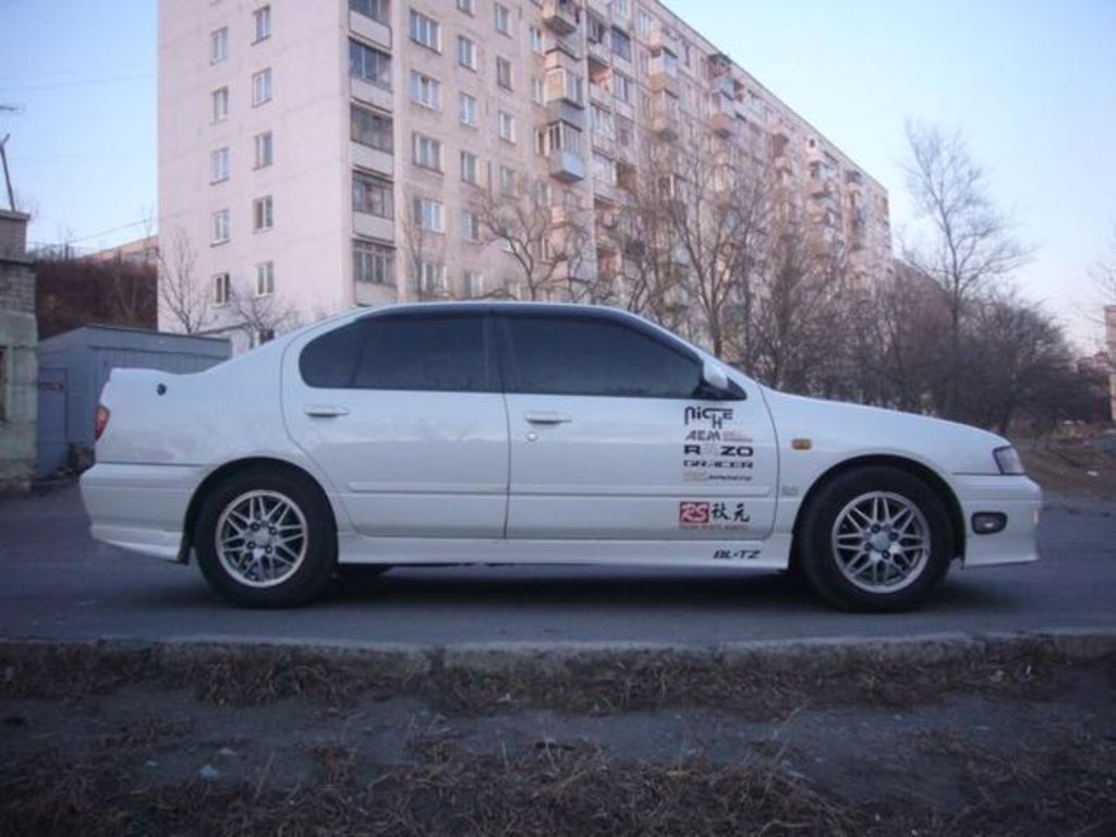 2000 Nissan Primera